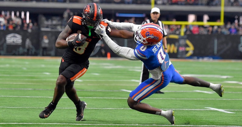 Undermanned Florida Football loses to Oregon State in 2022 Las