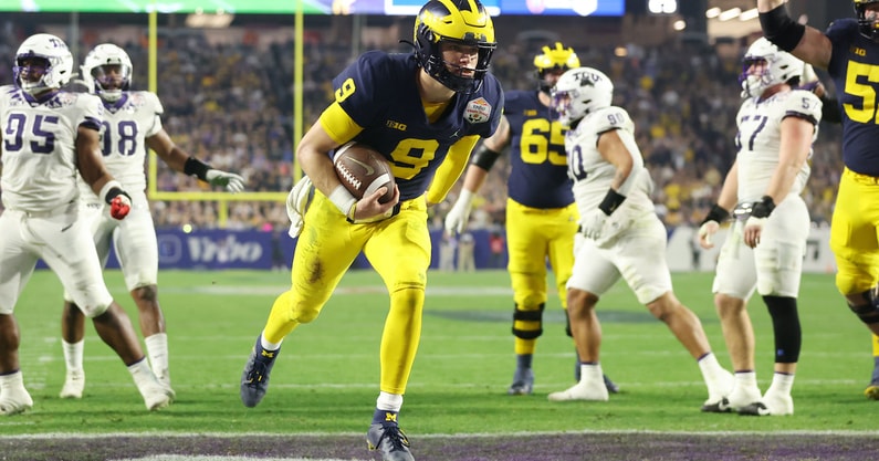michigan-quarterback-j-j-mccarthy-is-adding-to-his-arsenal