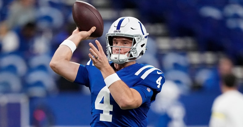 Sam Ehlinger throws first-career NFL touchdown pass