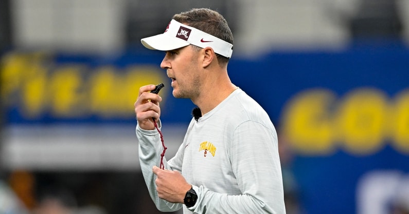 Lincoln Riley