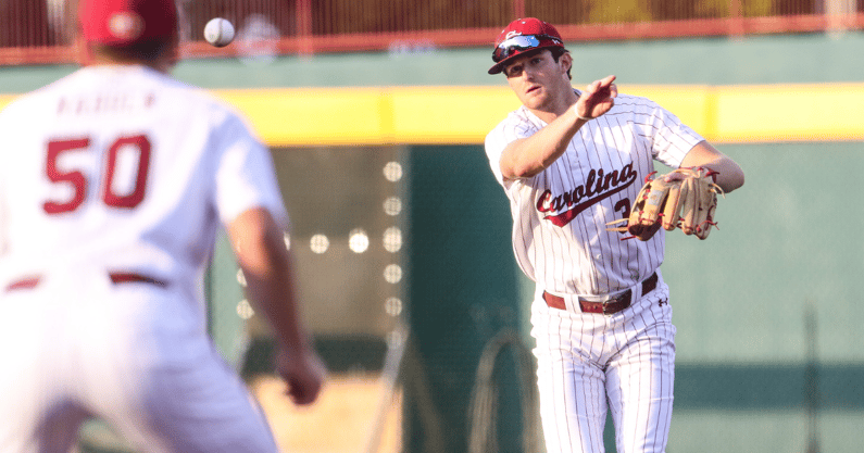 South Carolina infielder Braylen Wimmer throws to first during a game