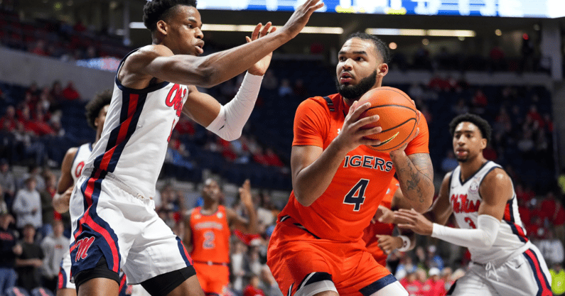 johni-broome-auburn-basketball (2)