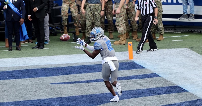 south-carolina-gamecocks-football-recruiting-transfer-wide-receiver-Eddie-lewis-memphis-shane-beamer-gamecockcentral