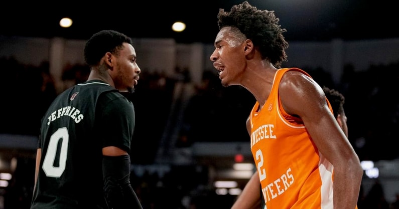 Tennessee gets massive commitment from 2022 5-star Julian Phillips