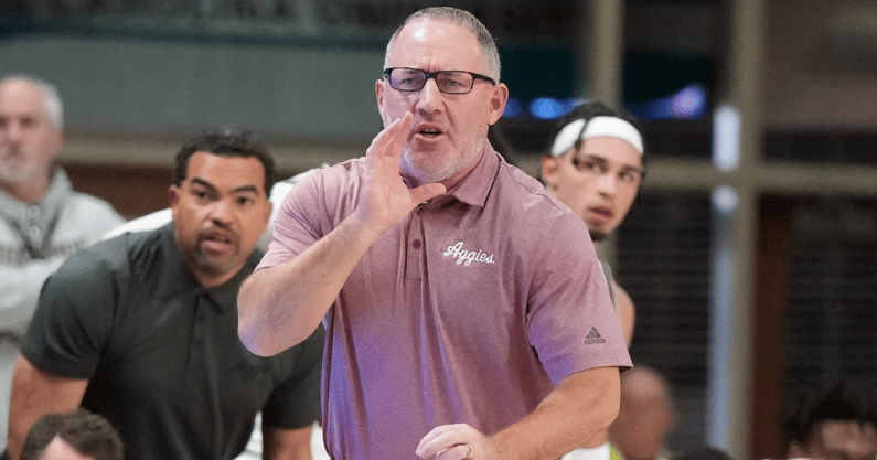 texas-am-head-coach-buzz-williams-breaks-down-kentucky-praises-john-calipari