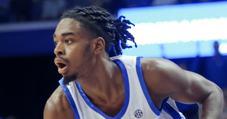 antonio-reeves-leads-wounded-kentucky-75-66-win-over-ole-miss