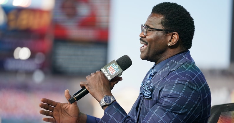 Michael Irvin releases surveillance video in press conference following lawsuit refiling denies inappropriate comments