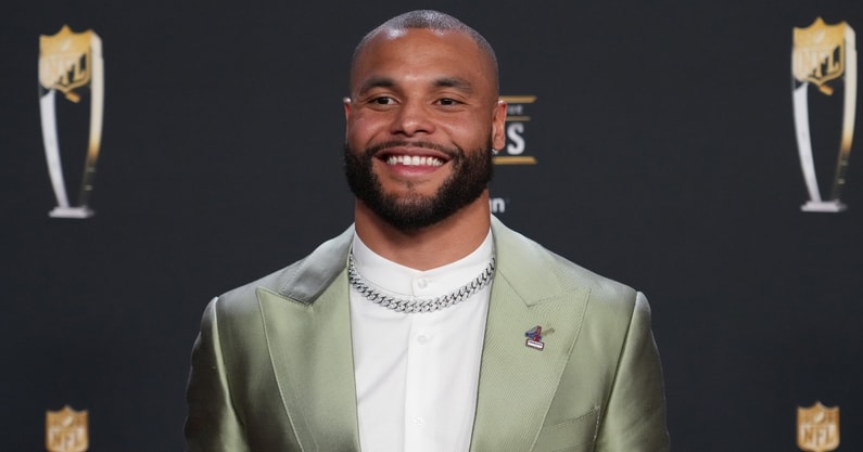 Dak Prescott's jersey patch, explained: Why Cowboys QB wears Walter Payton  Man of the Year logo for 2023