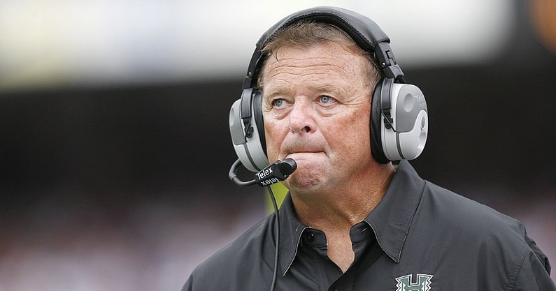 former-hawaii-football-coach-greg-mcmackin-passes-away-at-77-undefeated-season