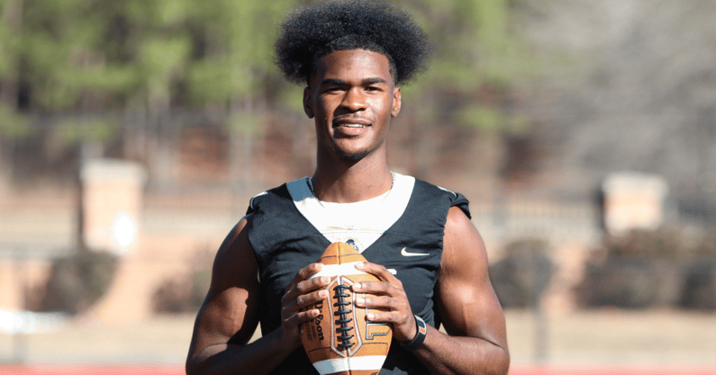 clemson-jumps-into-the-race-for-four-star-qb-air-noland-with-offer