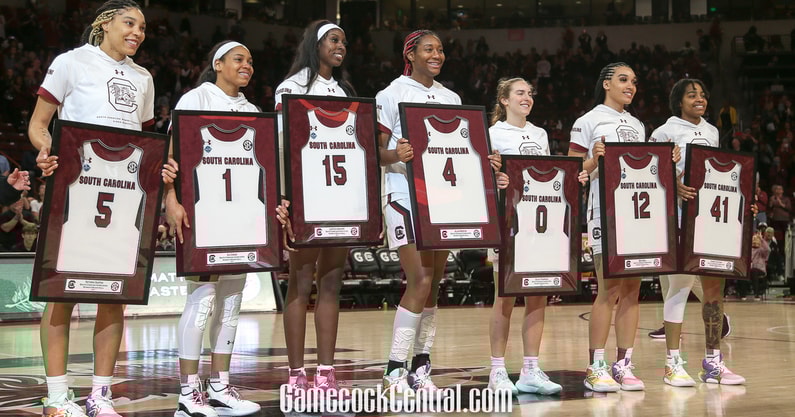 52713599108_d7cf3d5685_o (1)