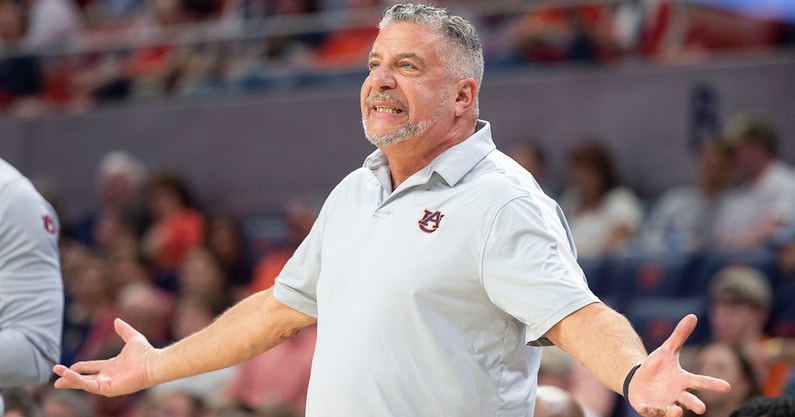 Auburn head coach Bruce Pearl