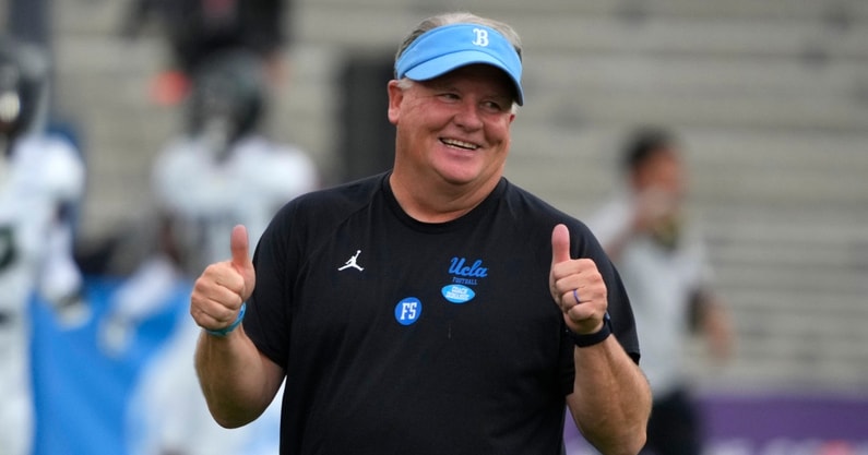 ucla-chip-kelly