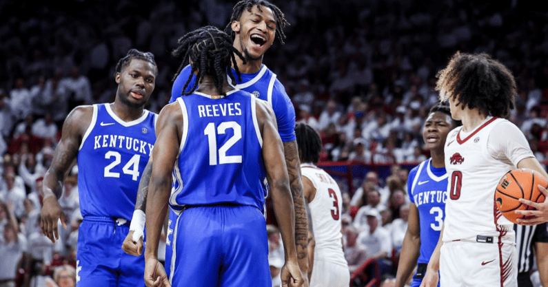 antonio reeves kentucky basketball arkansas