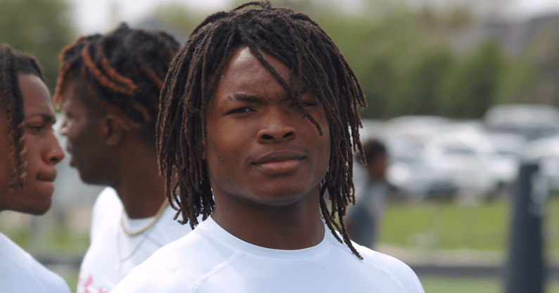 Inside Texas takes a deep dive into the fit and evaluation of 2024 Timpson ATH, On3 No. 8 prospect Terry Bussey in this edition of the Notebook.