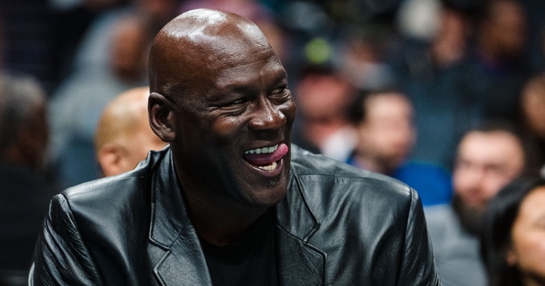 michael-jordan-reportedly-in-serious-talks-about-selling-majority-stake-in-charlotte-hornets-north-carolina-tar-heels