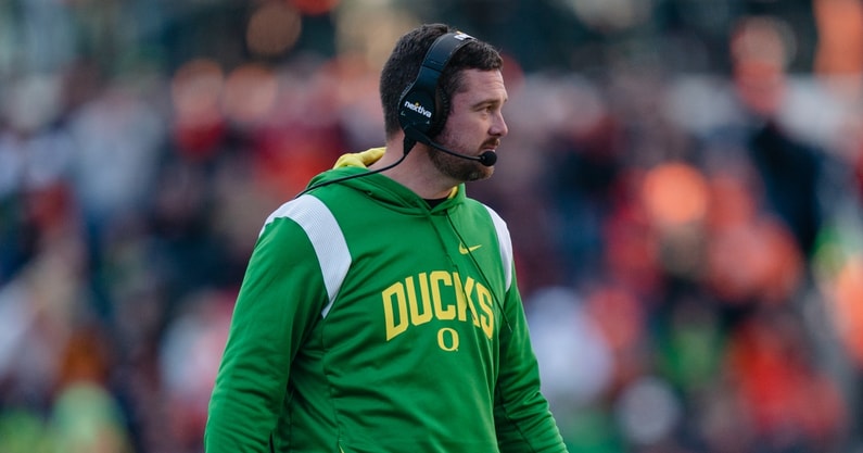 key-quotes-from-dan-lanning-with-context-following-oregons-first-spring-scrimmage