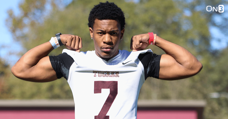 oklahoma-jumps-into-race-for-4-star-edge-christopher-jackson-after-visit