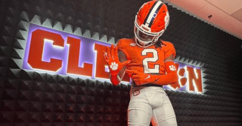coveted-2025-rb-tre-leonard-on-clemson-this-place-is-special