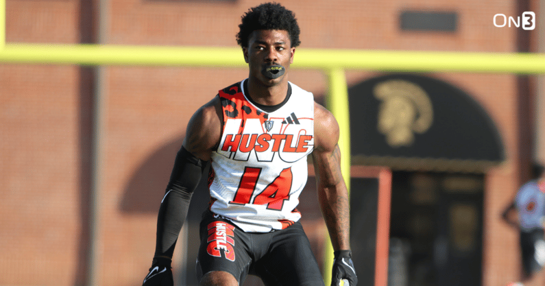 2024-georgia-wr-commit-sacovie-white-more-than-a-pass-catcher