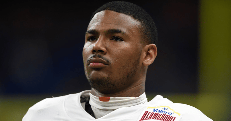 Texas TE Ja'Tavion Sanders