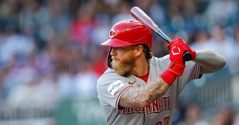 Cincinnati Reds v Atlanta Braves