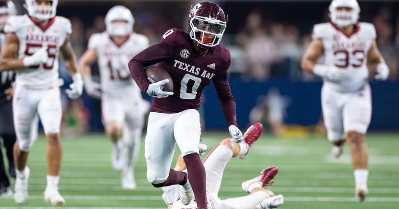 COLLEGE FOOTBALL: SEP 24 Southwest Classic - Arkansas v Texas A&M