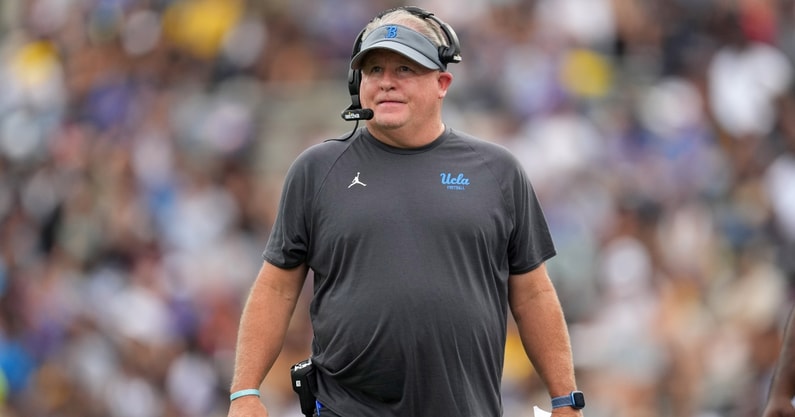ucla-head-coach-chip-kelly-reveals-bruins-timeline-for-naming-starting-quarterback