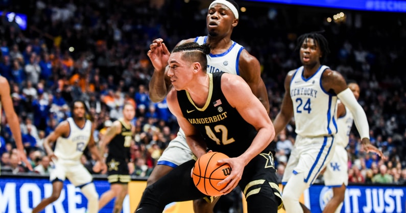 penn-state-hosting-veteran-center-transfer-prospect