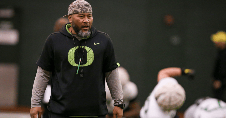 key-quotes-from-oregon-defensive-line-coach-tony-tuioti-with-context (1)