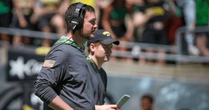 key-quotes-from-dan-lanning-following-oregons-spring-game-with-context