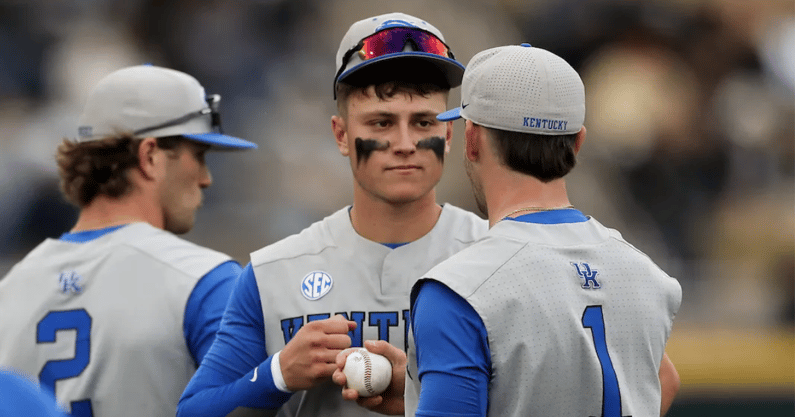 EKU Baseball Travels To No. 2 Vanderbilt For Tuesday Game - Eastern  Kentucky University Athletics