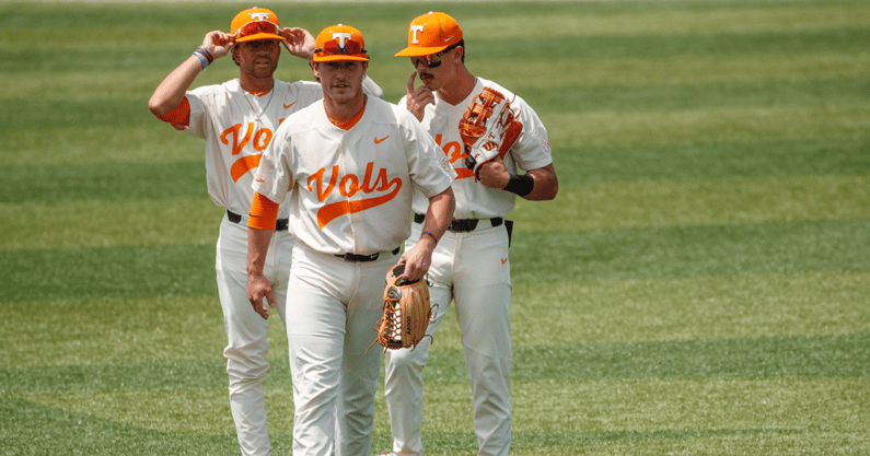 Tennessee ranked No. 1 for first time ever by D1Baseball, Baseball America