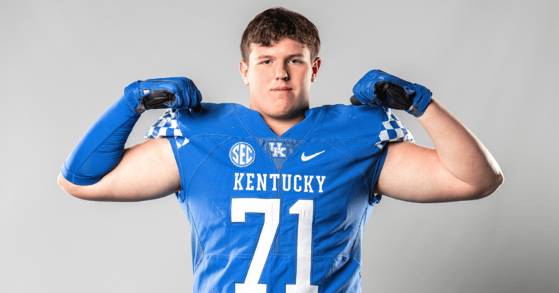 2024-Kentucky-OT-Commit-Hayes-Johnson-Looking-Recruit-Official-Visit