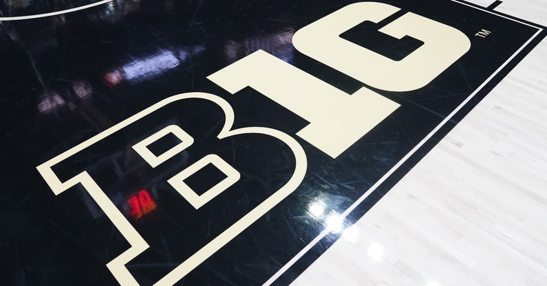 paul-finebaum-explains-why-kevin-warrens-rocky-tenure-has-been-celebrated-by-many