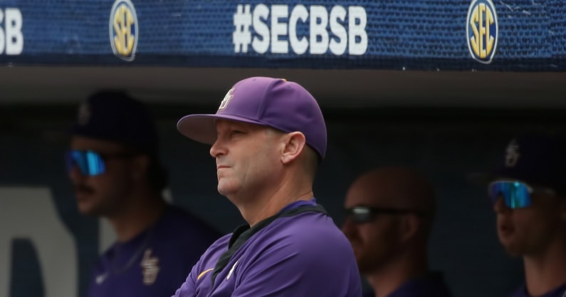 jay-johnson-provides-lsus-mindset-on-postseason-pitching-rotation