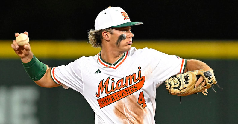 COLLEGE BASEBALL: JUN 03 Coral Gables Regional - Texas at Miami