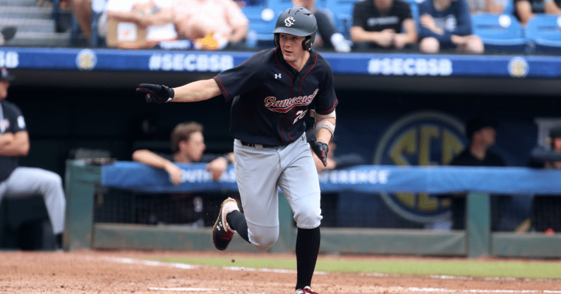 ethan-petry-reveals-how-he-handled-ups-and-downs-of-south-carolinas-season