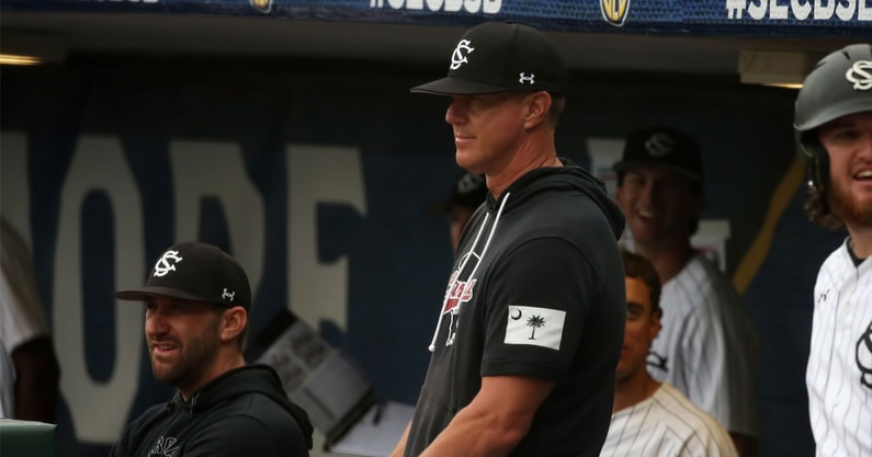 Red Sox-Yankees Ump Criticized For Blown Call