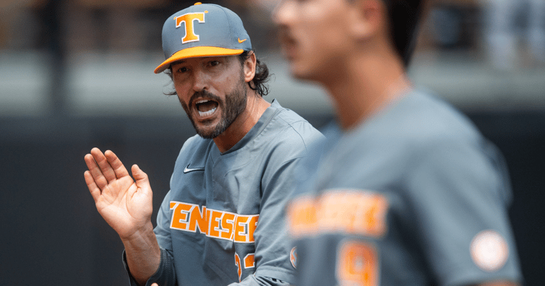 LOOK: Tennessee unveils 'dark mode' baseball caps - On3