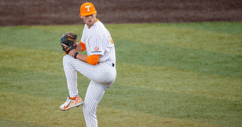 Infielder Zane Denton returning to Tennessee baseball for 2024 season