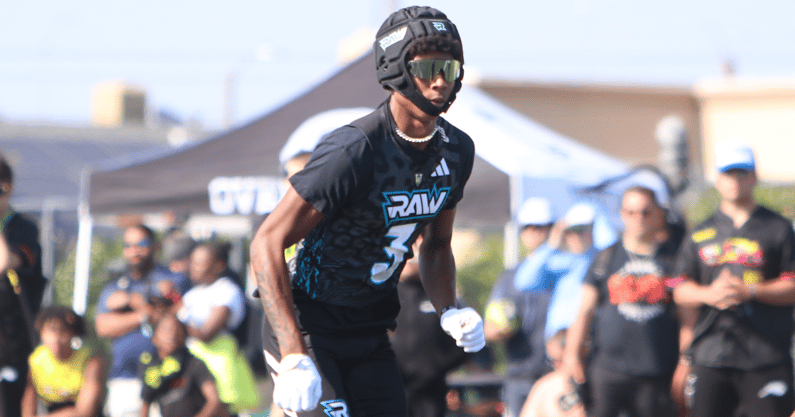 2025-4-star-wr-naeshaun-montgomery-has-early-contenders