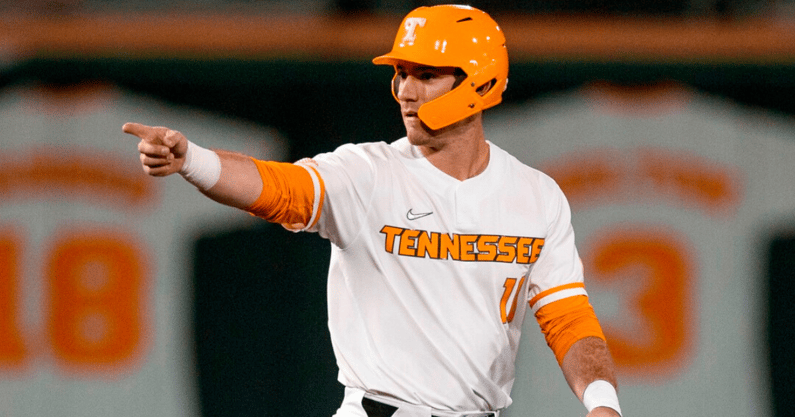 Tennessee baseball to face LSU in College World Series elimination