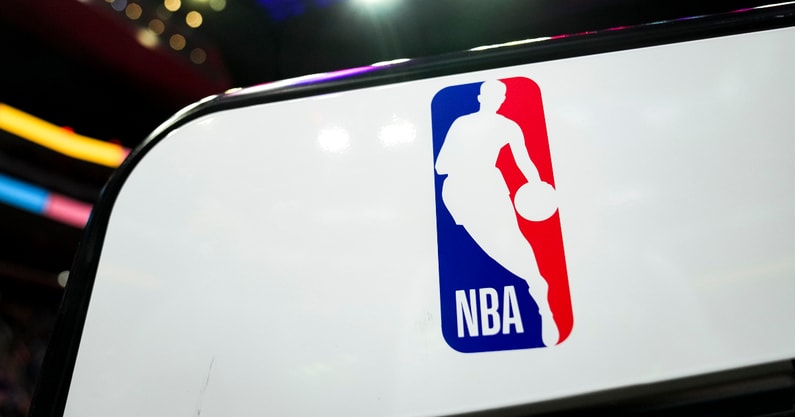 NBA (National Basketball Association) – Sneaked