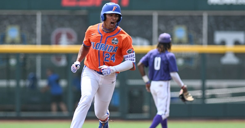 Gator baseball team slugs past FAU, 18-11 behind Josh Rivera's 9 RBI's