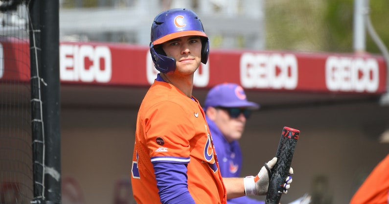 COLLEGE BASEBALL: APR 28 Clemson at Boston College