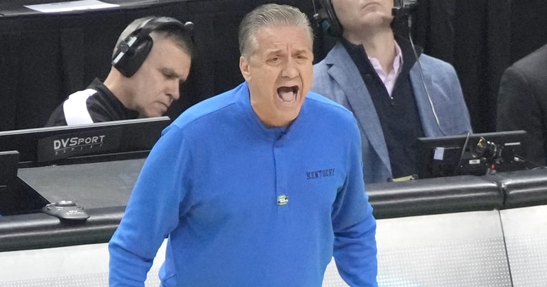 john-calipari-reveals-what-he-learned-about-his-roster-against-bal-select