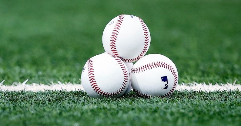 mlb baseballs