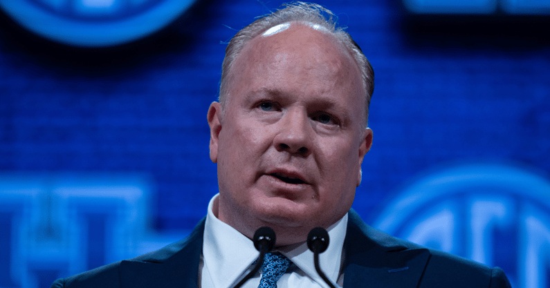 Kentucky HC Mark Stoops