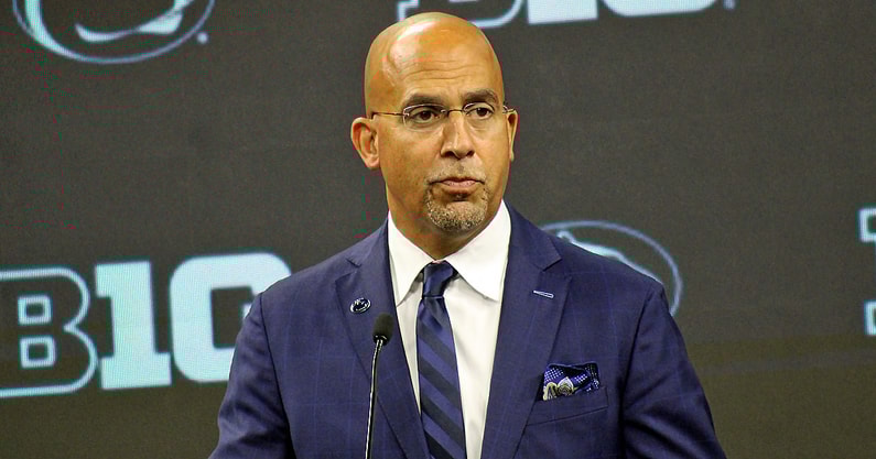 penn-state-football-james-franklin-podium